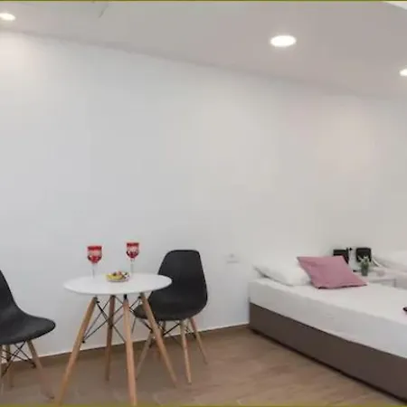 Apartamento Dub - With Shared Terrace No 2 *
